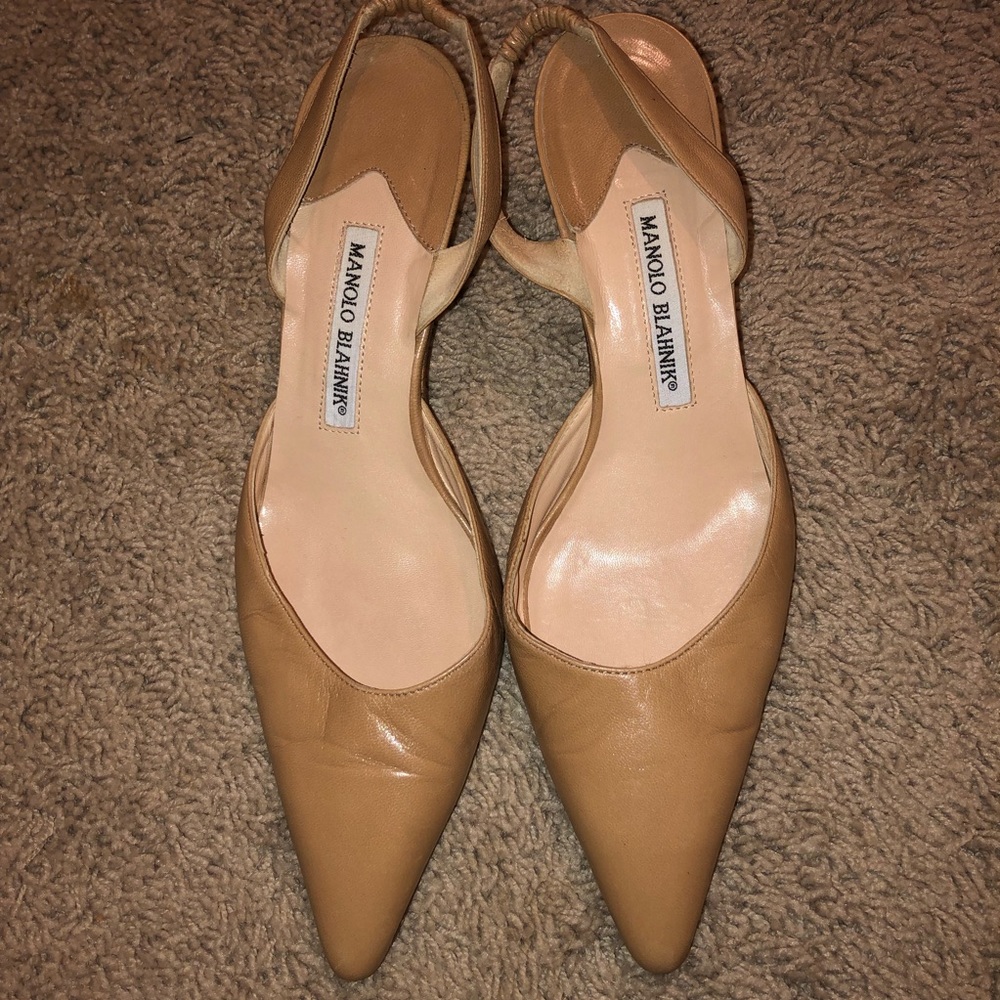 Manolo Blahnik slingback kitten heel